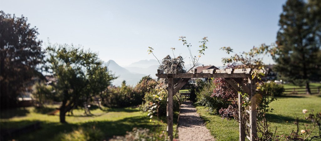 La vista dal Belmonte sul Renon